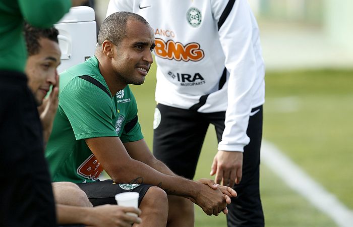 Rafinha e Deivid reforçarão o elenco alviverde na partida contra o Paranavaí | Hugo Harada / Gazeta do Povo