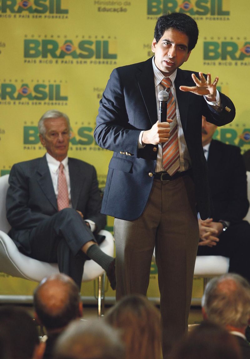Salman Khan, criador do projeto, esteve ontem em Brasília | Sergio Lima/Folhapress