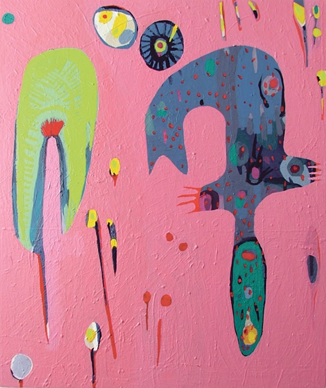 Obras de Emerson privilegiam o corpo feminino, de forma abstrata |