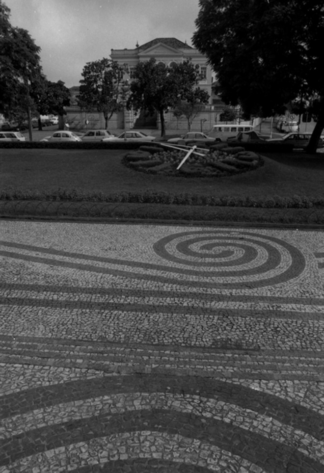 A Praça Garibaldi surge geométrica | 