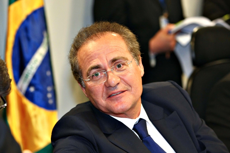 Renan Calheiros negou à reportagem da Época saber do vínculo da empresa com sua funcionária | Alan Marques/Folhapress