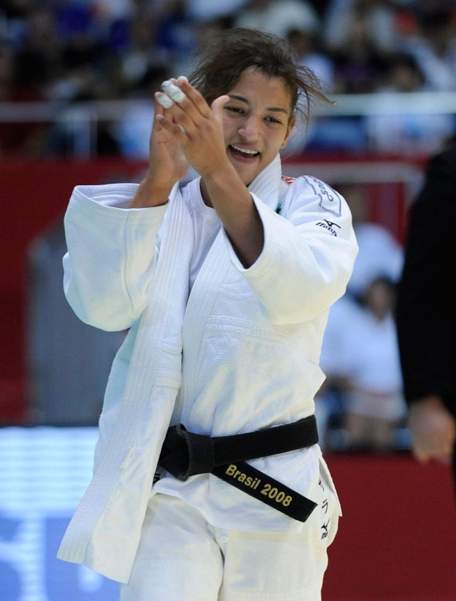 Sarah Menezes- O judô feminino do Brasil terminou 2012 como a segunda melhor seleção do mundo, muito com a ajuda do ouro de Sarah Menezes. Para 2013, a equipe deve, pela primeira vez, sobressair mais que o time masculino. Enquanto entre os homens a seleção deve iniciar um processo de renovação, entre as mulheres, boa parte das titulares nas sete categorias tem chance de focar a Olimpíada do Rio, em 2016. Aposta certa | 