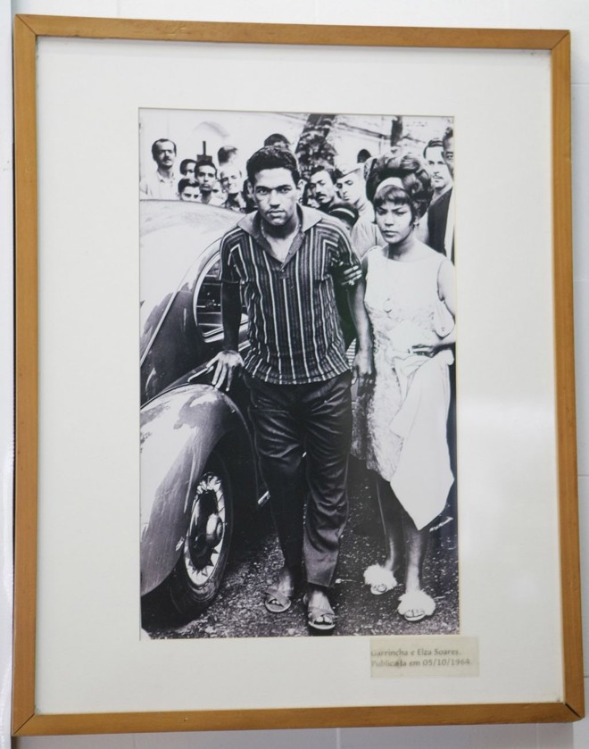 Garrincha e Elza Soares no quadro |