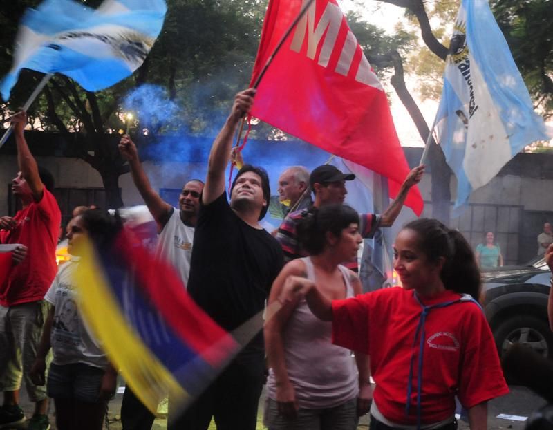 Argentinos fazem manifestação em apoio a Chávez | EFE/Javier Brusco