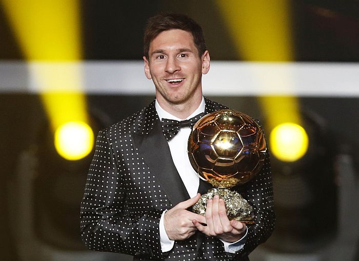 Messi ultrapassa Ronaldo e Zidane e se torna o maior vencedor da Bola de Ouro | Reuters