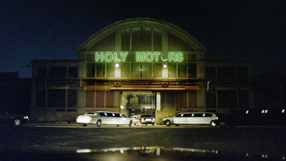 Holy Motors, filme do francês Leos Carax, tem sequências estranhas e mesmerizantes | Divulgação