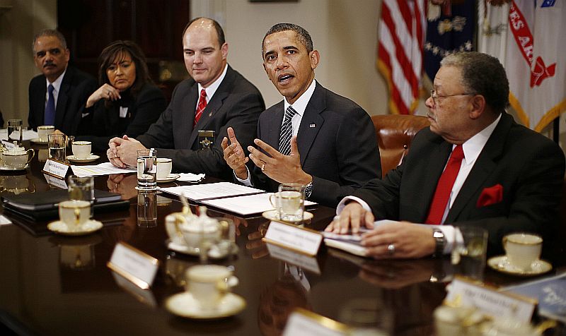 Obama se reuniu na Casa Branca com chefes de polícia em sua cruzada por maior controle no uso de armas nos Estados Unidos | REUTERS/Jason Reed