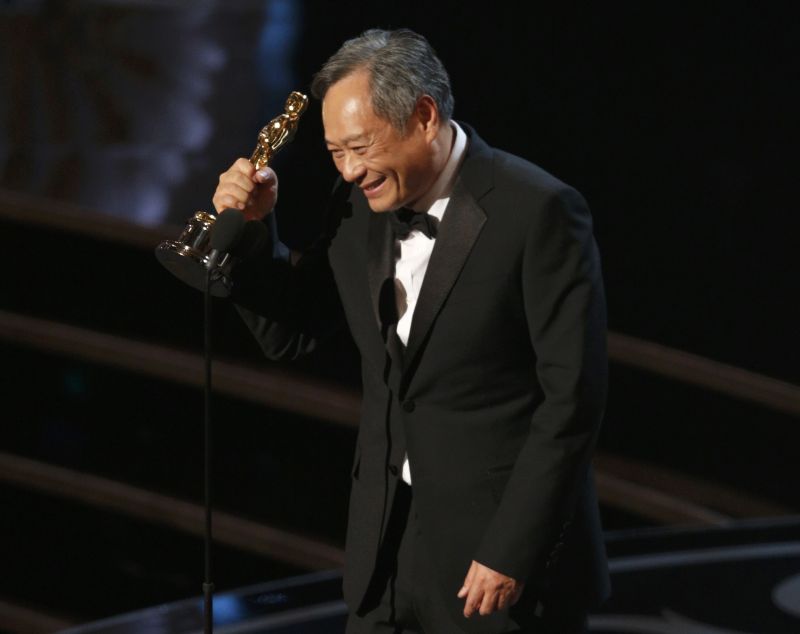 Ang Lee recebe o Oscar de melhor diretor | REUTERS/Mario Anzuoni