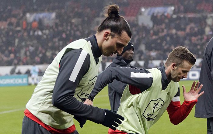 Ibrahimovic fica dois jogos sem atuar pelo PSG na Copa dos Campeões | Jacky Naegele / Reuters