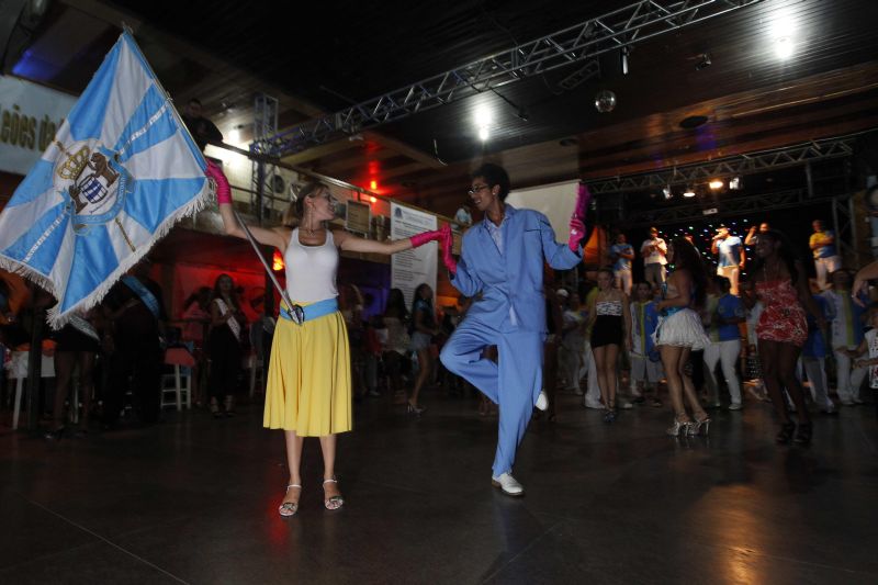 Ensaio da escola Leões da Mocidade: samba-enredo de 2013 fala sobre o Reino Encantado do Carnaval. | Marcelo Elias/ Gazeta do Povo