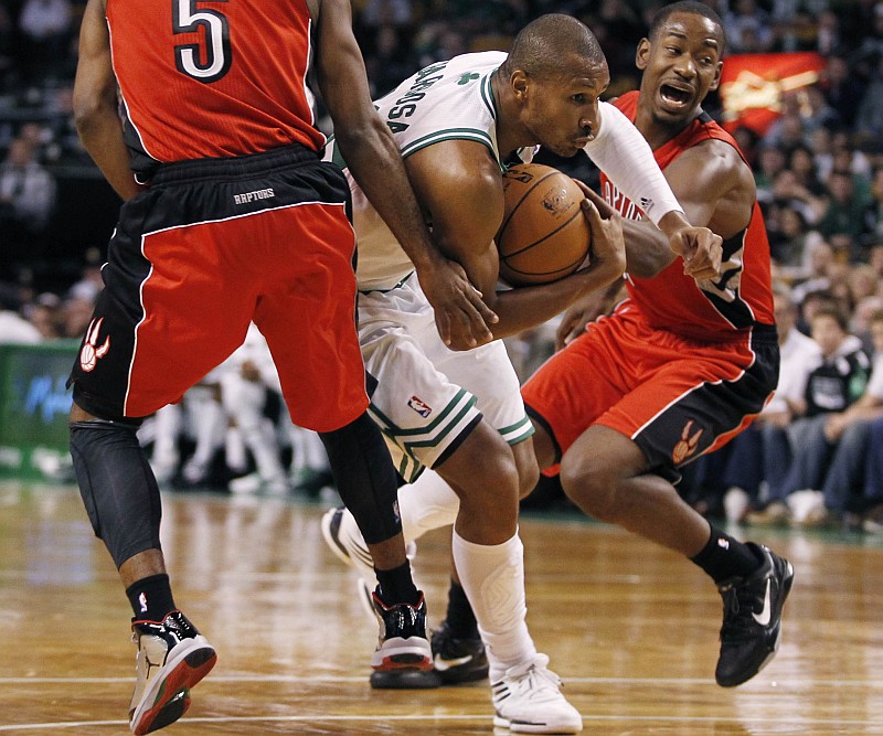 Leandrinho está com futuro incerto na NBA após grave lesão | Jessica Rinaldi / Reuters