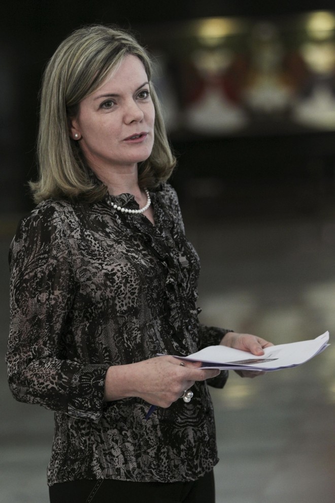 Gleisi Hoffmann (PT-PR), ministra da Casa Civil, senadora licenciada e autora da proposta que acaba com os salários extras no Congresso |