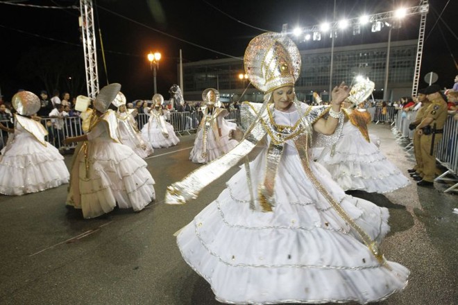 A internautas homenageou sua cidade, Pinhais |