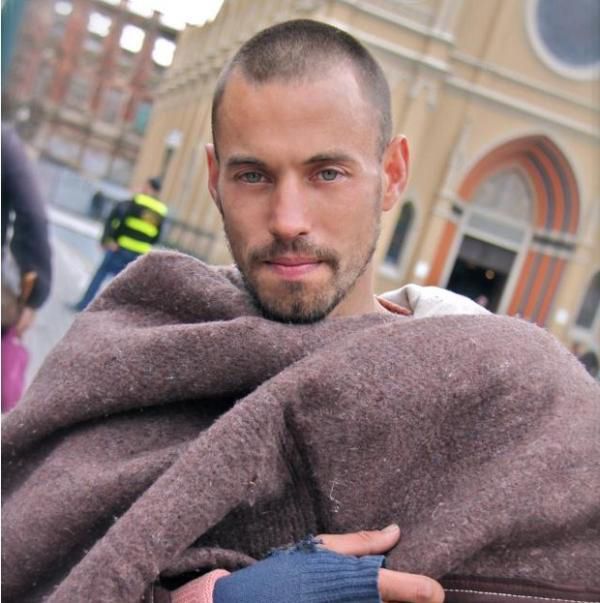 Jovem ficou conhecido após ter foto publicada no Facebook | Reprodução