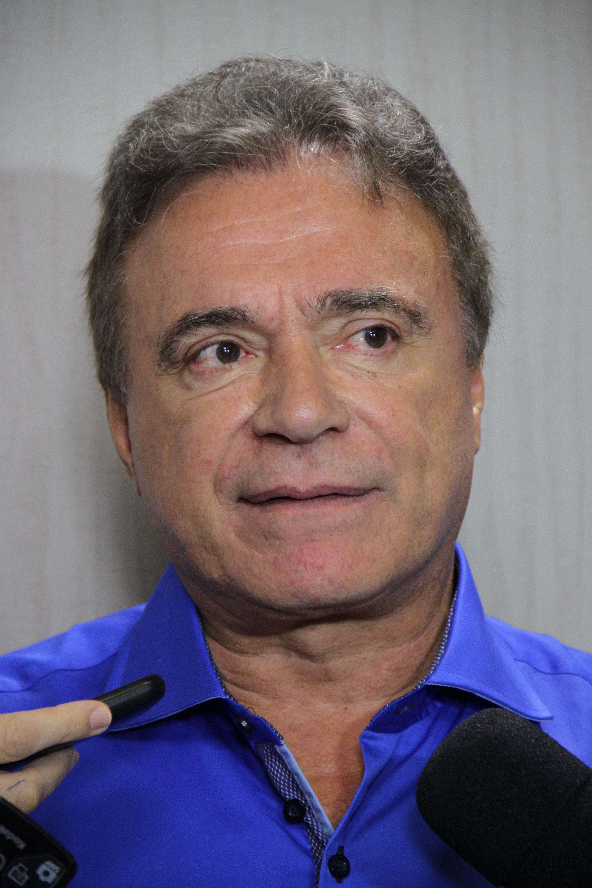 Senador esteve em Maringá para ser paraninfo durante a colação de grau do Cesumar | Camila Cabau / Assessoria de Imprensa do Cesumar