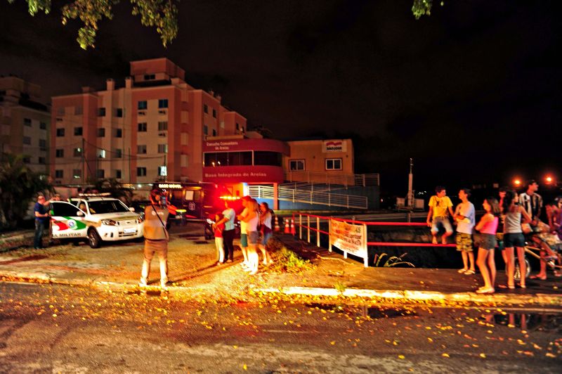 Uma base da guarda municipal foi atacada em São José | Charles Guerra/Agência O Globo