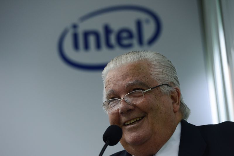 O ministro da Ciência, Tecnologia e Inovação, Marco Antonio Raupp, e o presidente da Intel no Brasil, Fernando Martins (na imagem), anunciram parceria para fomento de tecnologias da informação e da comunicação | Fabio Rodrigues Pozzebom / Agência Brasil