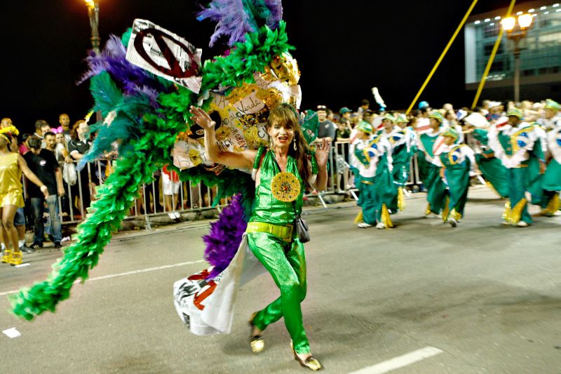 Na avenida: tradição há mais de seis décadas | Antônio Costa/arquivo/Gazeta do Povo