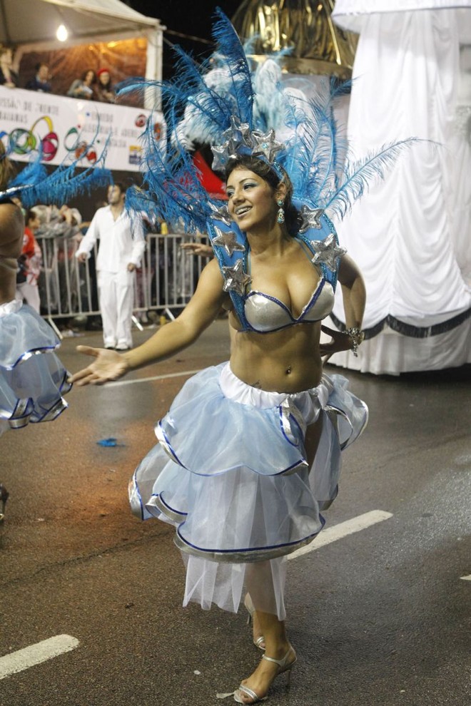 Passista da Acadêmicos da Realeza |