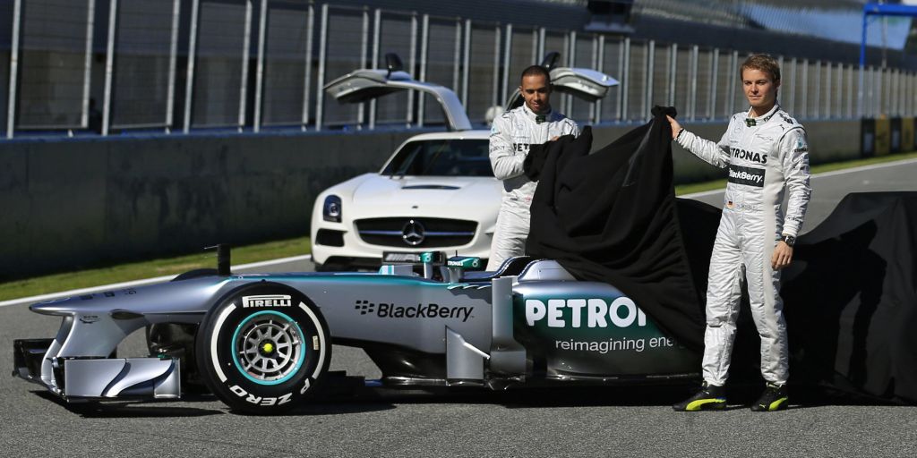 Hamilton e Rosberg apresentaram a nova Mercedes | Reuters