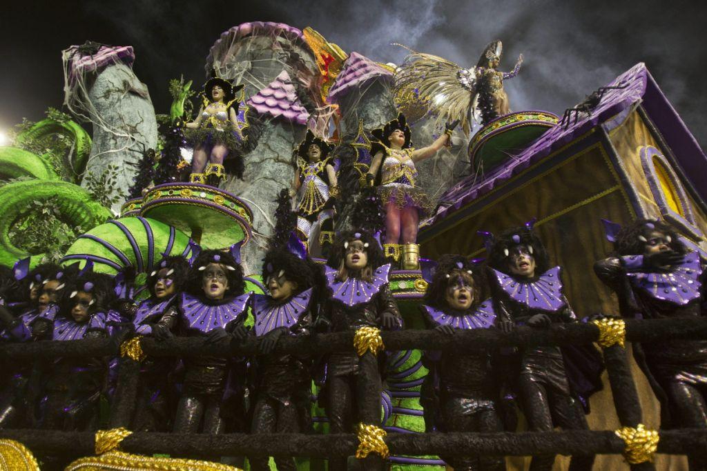 A Mocidade Alegre, desfilou na madrugada de domingo (10), em São Paulo, e sagrou-se a campeã do carnaval paulista | Sebastião Moreira/EFE