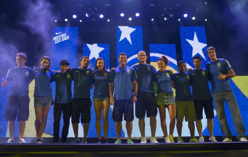 Seleção brasileira apresentou uniforme reserva em evento no Rio | Divulgação