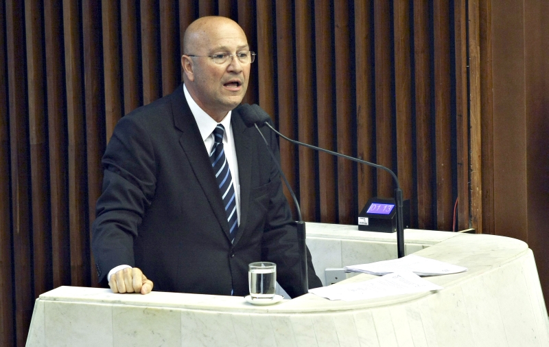Romanelli: secretário manteve gabinete até proibição | Andre Rodrigues/ Gazeta do Povo