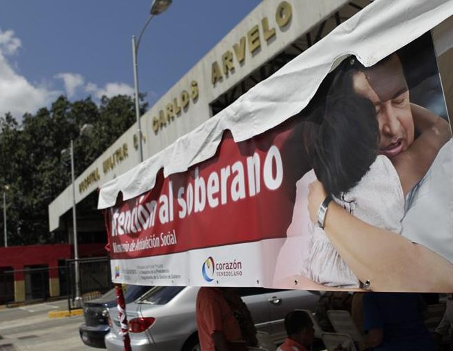 Esse foi o primeiro Comunicado sobre o estado de saúde do presidente desde que Chávez retornou a Caracas | EFE/David Fernández