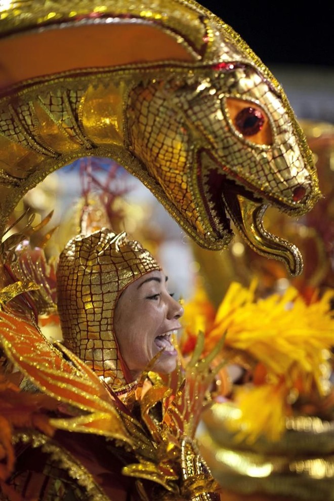 Desfile da Dragões da Real na sexta-feira |