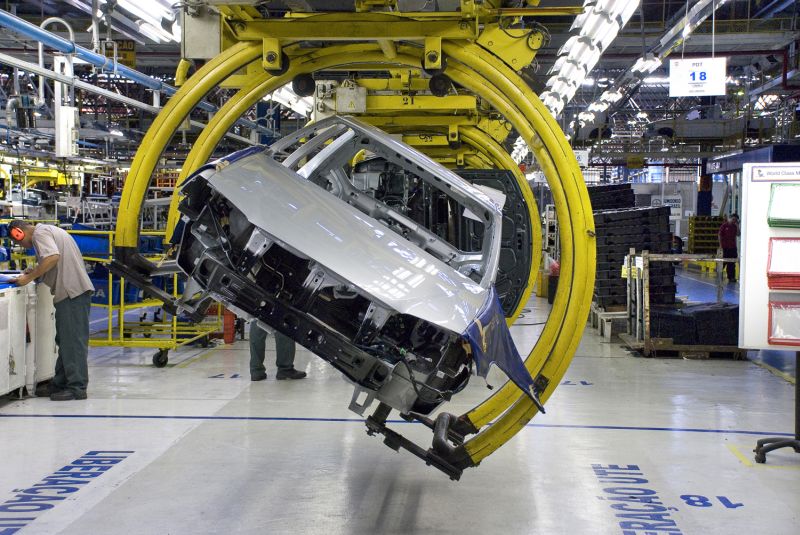 Fábrica da Fiat, em Betim (MG): montadoras encolheram | Divulgação