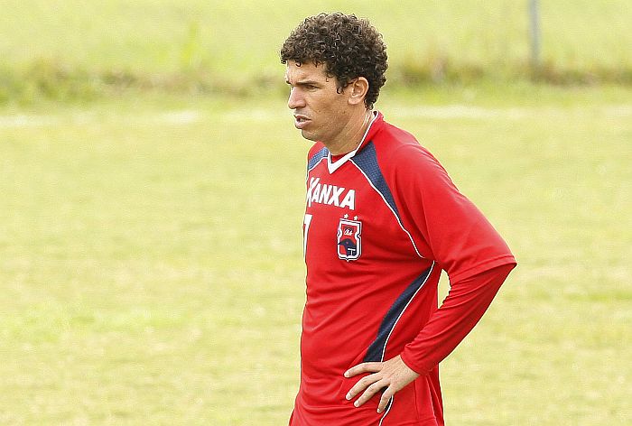 Wellington destaca a importância de o Paraná manter o ritmo forte na reta final do primeiro turno | Antonio More / Gazeta do Povo