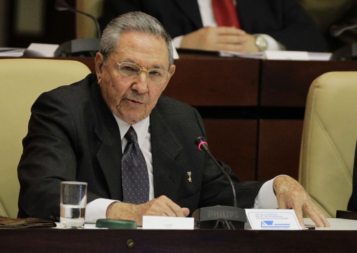 Castro fala perante a Assembleia Nacional cubana, no domingo (24) | Reuters/Desmond Boylan