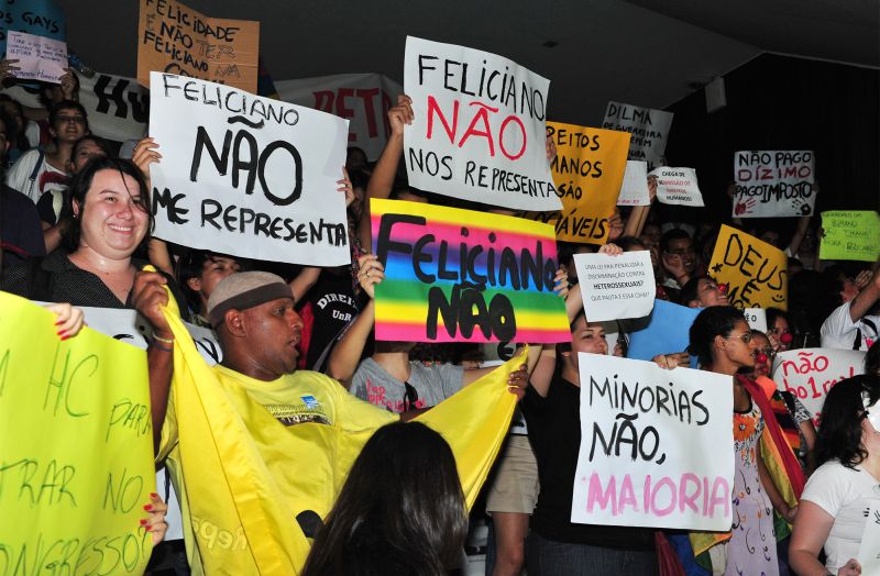 Manifestantes contrários ao pastor Feliciano voltaram a protestar ontem nos corredores da Câmara dos Deputados | Laycer Tomas/Ag. Câmara