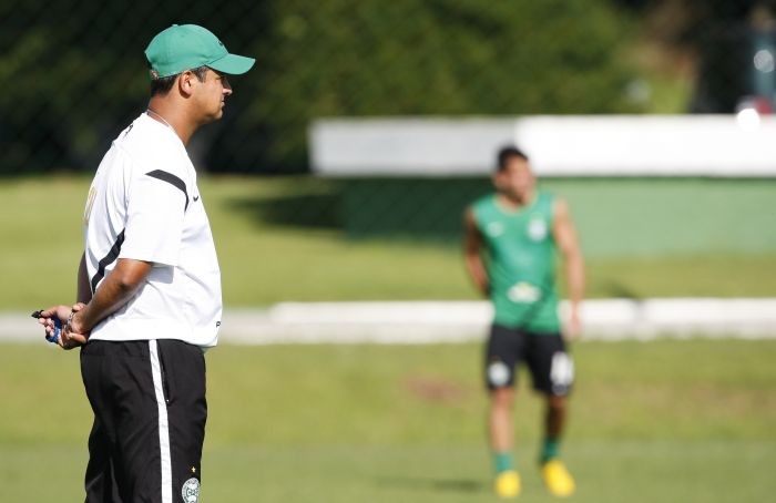 Marquinhos Santos garante respeitar o Londrina, mas vai em busca da vitória no Estádio do Café | Hugo Harada / Gazeta do Povo