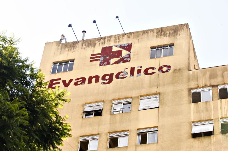 Médicos do hospital estão presos acusados de homicídio | Hugo Harada/ Gazeta do Povo