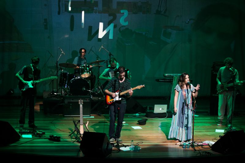 As músicas do DVD se espalham em temáticas que vão desde a ansiedade da separação até a indústria cultural | Rafael De Farias Forte