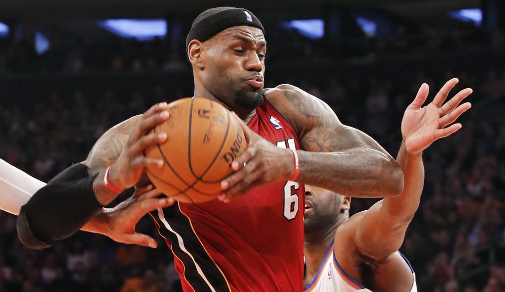 James comandou a vitória do Miami sobre o New York | Reuters