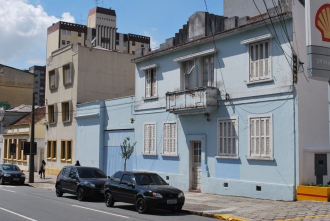 Prédio de apartamentos para Ida Tobias, na Avenida Visconde de Guarapuava. Projeto arquitetônico de 1934 |