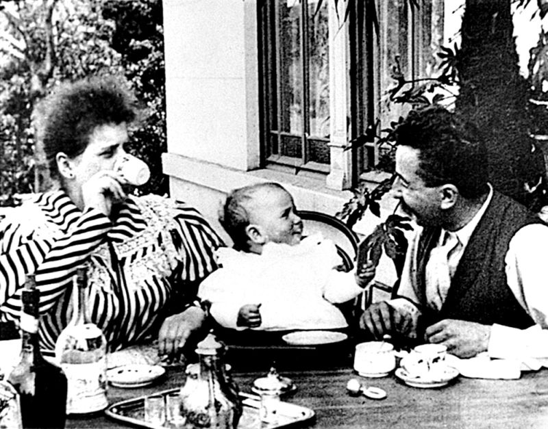 Cena de O Almoço do Bebê, curta-metragem presente na primeira exibição do cinematógrafo | Reprodução