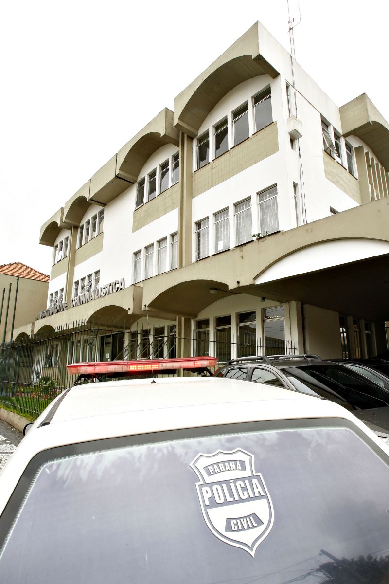 Instituto sofre com a falta de materiais básicos de trabalho | Hugo Harada/ Gazeta do Povo