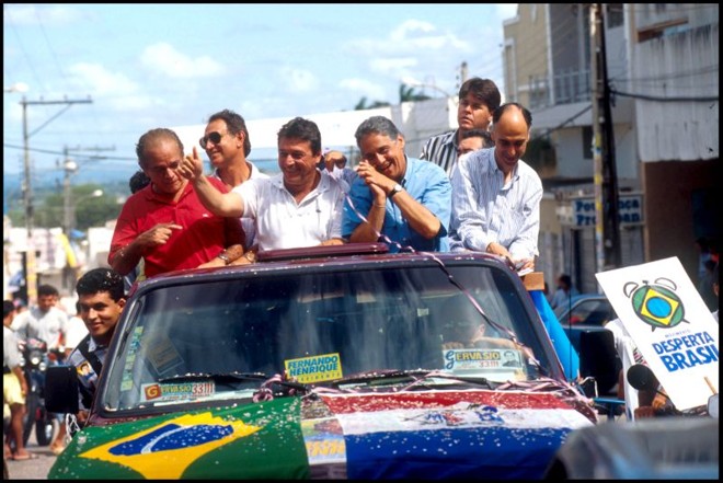 O ex-presidente Fernando Henrique Cardoso |