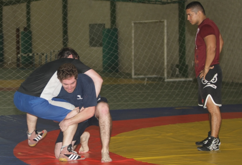 Treino de luta na Universidade Federal do Paraná: ameaça. | Aniele Nascimento/ Gazeta do Povo