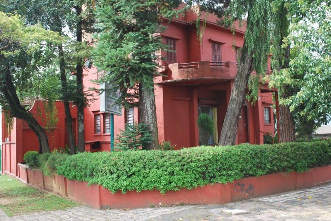 Residência Henrique Roberto Michelis, na Avenida Sete de Setembro esquina com Rua Castro Alves. Projeto arquitetônico de 1935 |