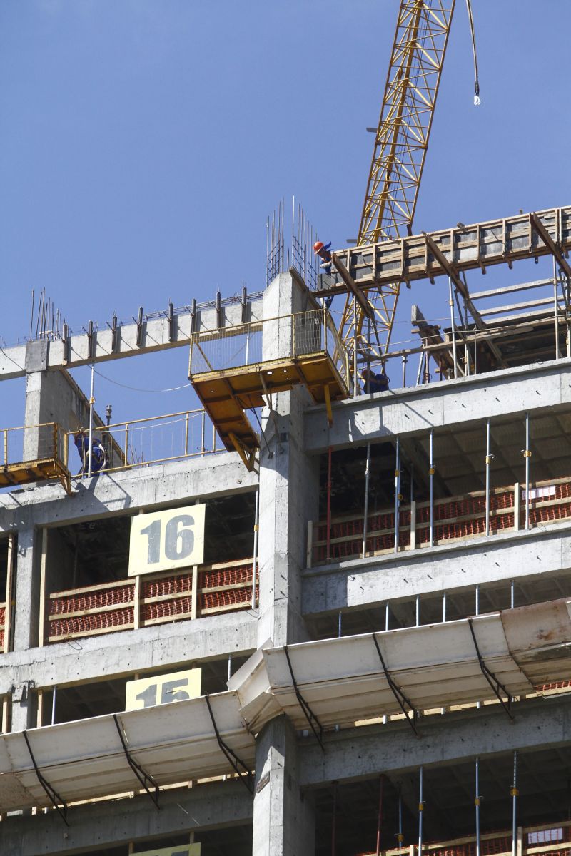 Construção civil teve alta de 4,6% na ocupação em 2012 | Roberto Custódio/ Gazeta do Povo
