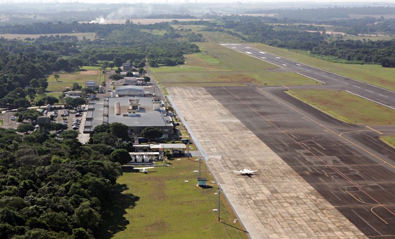 Tripulantes que estiveram no aeroporto de Foz serão investigados pela Aeronáutica | Arquivo/ Gazeta do Povo