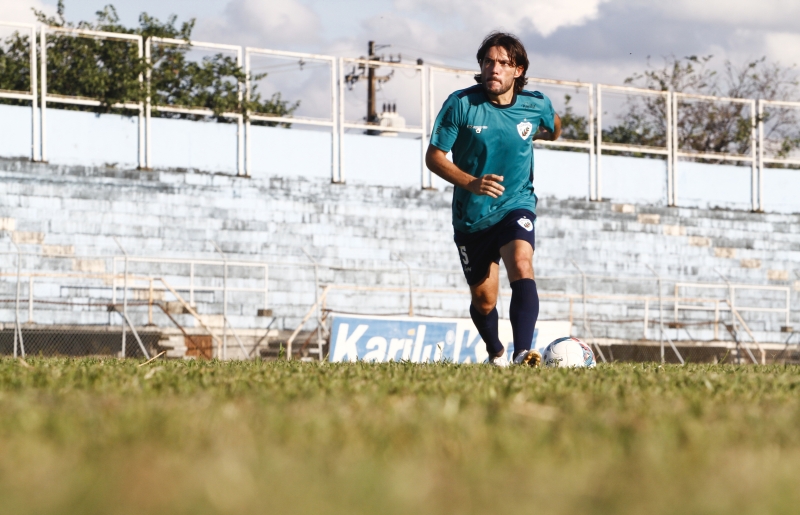 Germano é um dos jogadores mais regulares do LEC no Estadual | Roberto Custódio/Jornal de Londrina