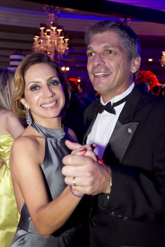 Andrea e José Antonio Baggio Pereira, vice-presidente do Clube Curitibano |