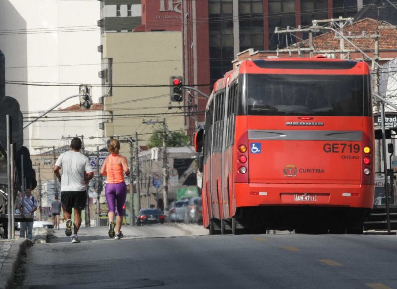Corredor de rua tem mais propensão a problemas respiratórios | Aniele Nascimento/Gazeta do Povo