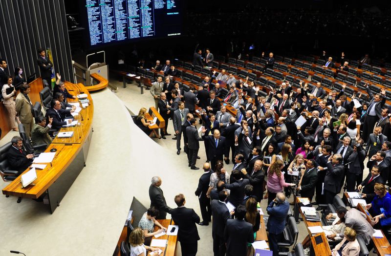 Na prática, a PEC autoriza a criação de um órgão de segunda instância da Justiça Federal nos estados do PR, MG, BA e AM | Gustavo Lima / Câmara dos Deputados