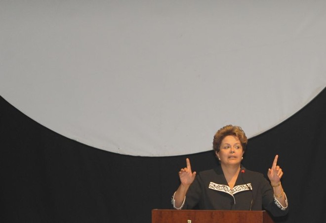 Dilma Rousseff, com 58% das intenções de voto, subiu 4 pontos porcentuais desde o último levantamento do Datafolha realizado em dezembro | José Cruz/ Agência Brasil